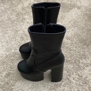 Lamoda Platform Boots